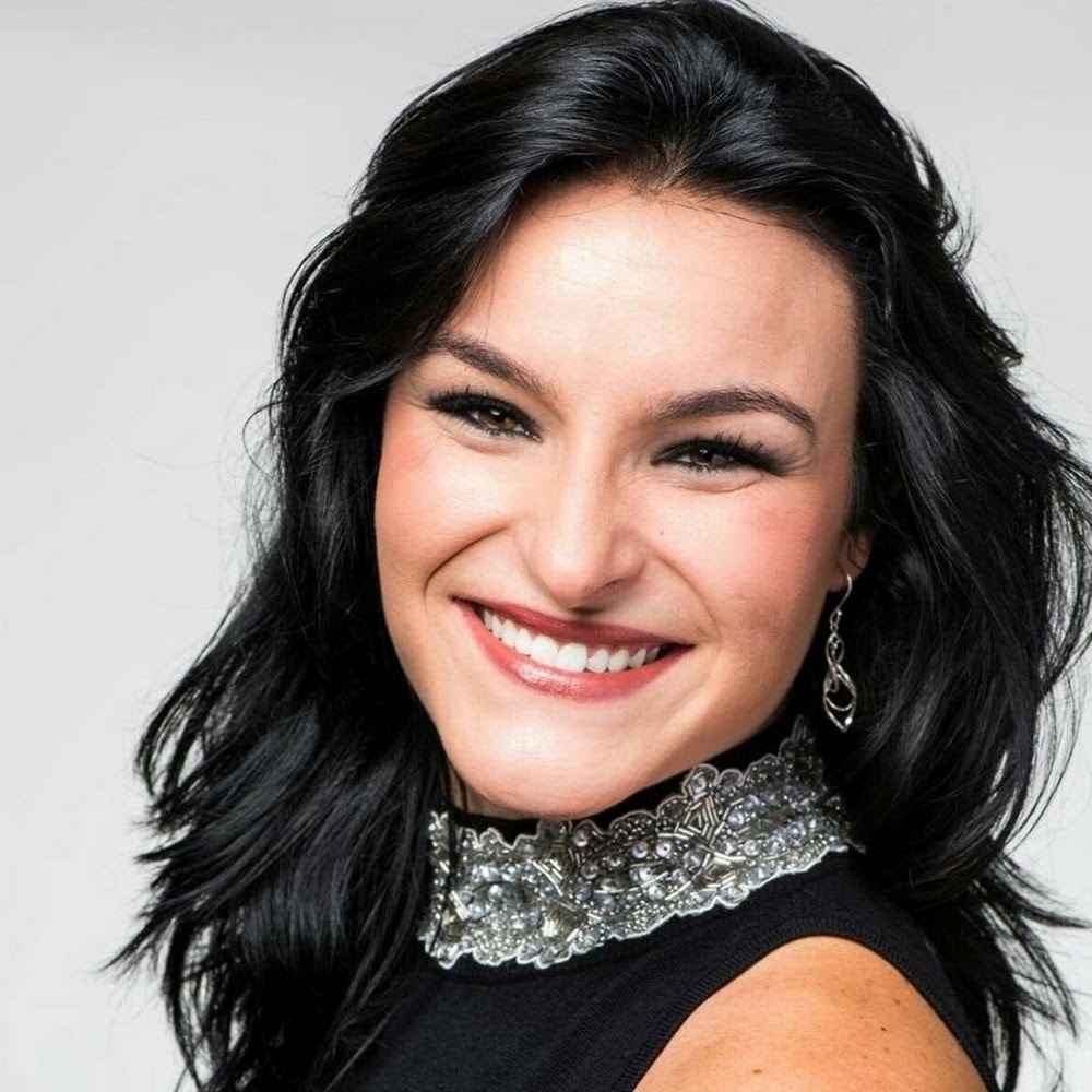 Meet your Posher, Jordyn b.